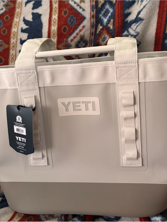 Yeti Other - YETI Camino Carryall 35 Cape Taupe